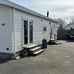 Chalet 187 *